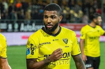 Didapuk jadi Pemain Termuda di Liverpool, Jerome Sinclair Banting Setir Jualan Ayam Goreng