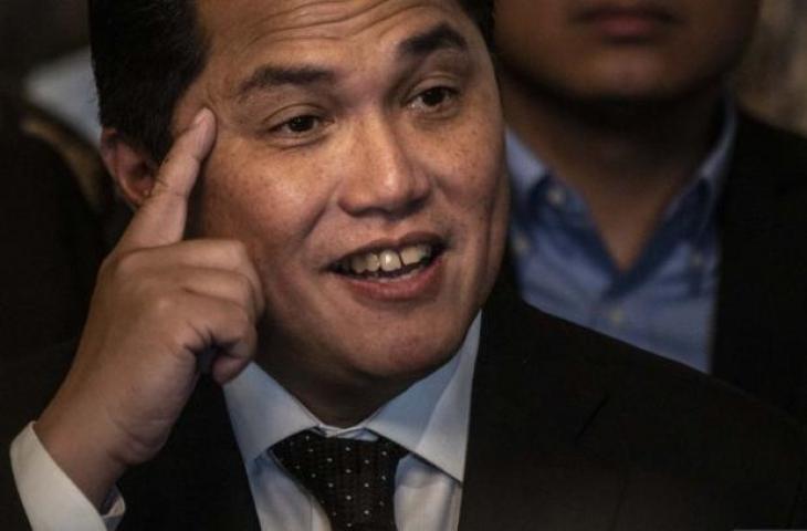 Ketua Umum PSSI terpilih Erick Thohir memberikan keterangan pers dalam Kongres Luar Biasa Persatuan Sepak Bola Seluruh Indonesia (KLB PSSI) 2023 di Jakarta, Kamis (16/2/2023). . ANTARA FOTO/Aprillio Akbar/nym.