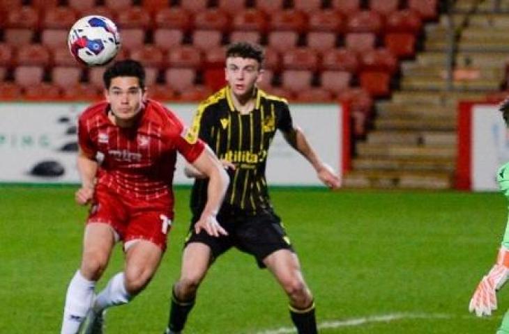 Elkan Baggott cetak gol bersama Cheltenham Town FC (Instagram/ctfcofficial)