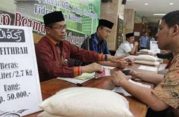 Niat Zakat Fitrah untuk Diri Sendiri, Istri, Anak dan Keluarga