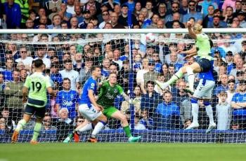 Hasil Liga Inggris: Manchester City Selangkah Lagi Juara usai Hajar Everton 3-0