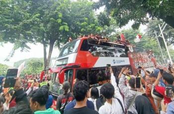 Netizen Beri Komentar Pedas Soal Rencana Wali Kota Surabaya Gelar Arak-arakan Timnas Indonesia U-22: Gak Guna!