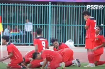 Anak-anak Kamboja Selebrasi Sujud Syukur Tirukan Pemain Timnas Indonesia U-22