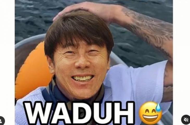 Meme Shin Tae-yong lawan Argentina. (Instagram/@blangkon.football)