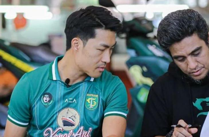 Song Ui-young resmi direkrut Persebaya Surabaya. (Instagram/@officialpersebaya)