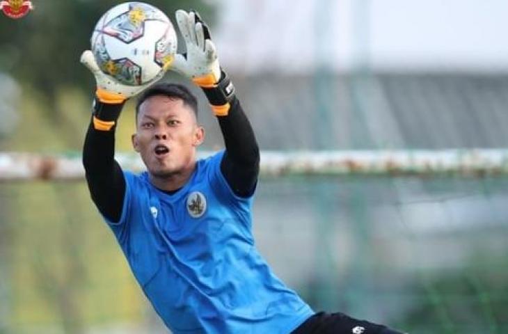 Kiper Timnas Indonesia Syahrul Trisna Fadillah. (Instagram/@pssi)