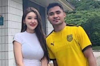 Asnawi Mangkualam Foto Bareng Gadis Korea, Marselino Ferdinan Komentar Singkat