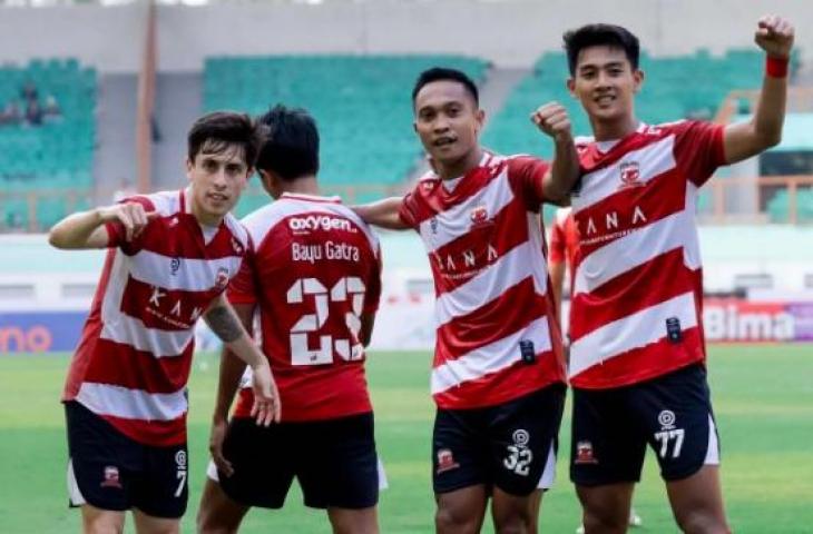 Madura United kalahkan Persikabo 1973 untuk memuncaki klasemen sementara BRI Liga 1 2023/2024. (Dok. Madura United)