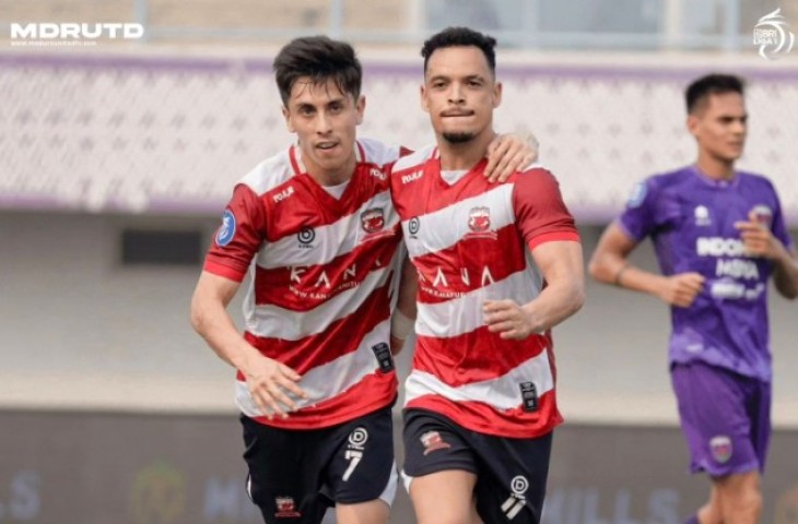 Selebrasi Lulinha usai cetak gol saat Madura United kalahkan Persita Tangerang 3-1. (Dok. Madura United)