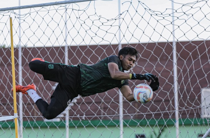 Andhika Ramadhani kiper kedua Persebaya Surabaya (Persebaya)