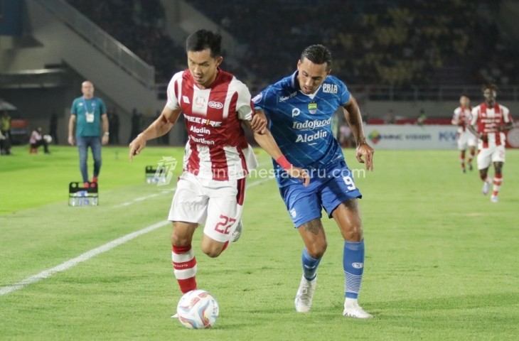 Pertandingan Persib vs Persis pada putaran pertama Liga 1 2023/2024. (Liga 1)