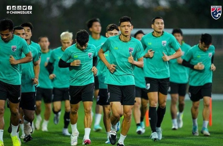 Timnas Thailand akan berhadapan dengan Oman di laga kedua Grup F Piala Asia (Tangkapan layar Instagram @changsuek)