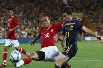 Asisten Pelatih Timnas Indonesia Nova Arianto Mengulang Duel Kontra Australia 24 Tahun Silam Dengan Situasi Berbeda