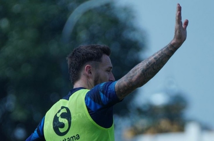 Menjelang pertandingan Persib vs Persija dalam jadwal Liga 1 2023/2024 pekan ke-28, Marc Klok pastikan seluruh pemain siap bekerja keras, Stefano Beltrame mengaku sangat antusias. (Persib.co.id).