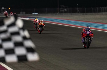 Starting Grid MotoGP Qatar 2024: Jorge Martin Pimpin Balapan, Marc Marquez di Baris Kedua