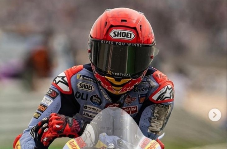 Setelah mengalami insiden tabrakan dengan Francesco Bagnaia di Sirkut Algarve, seri MotoGP Portugal 2024, Marc Marquez menyebut bukan hasil yang diinginkan, tetapi puas dengan posisi runner-up sesi Sprint. (Instagram/@gresiniracing).