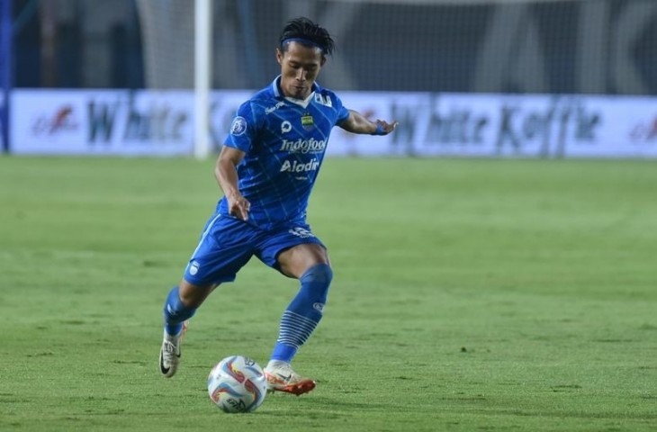 Henhen Herdiana tidak menyangka akan melakoni laga ke-100 bersama Persib Bandung dalam ajang kompetisi resmi. (Foto: Persib.co.id)