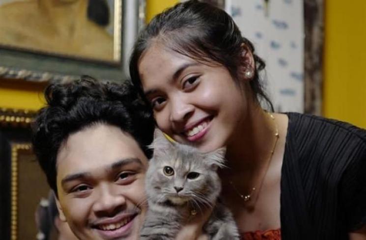 Kemesraan Mikha Angelo dan Gregoria Mariska. (Twitter/@Angelo_Mikha)