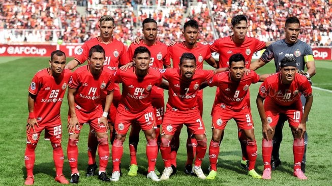 Pesepakbola Persija Jakarta saat laga matchday 1 Grup G Piala AFC 2019 kontra Becamex Binh Duong di Stadion Utama Gelora Bung Karno, Senayan, Jakarta, Selasa (26/2). [Suara.com/Muhaimin A Untung]