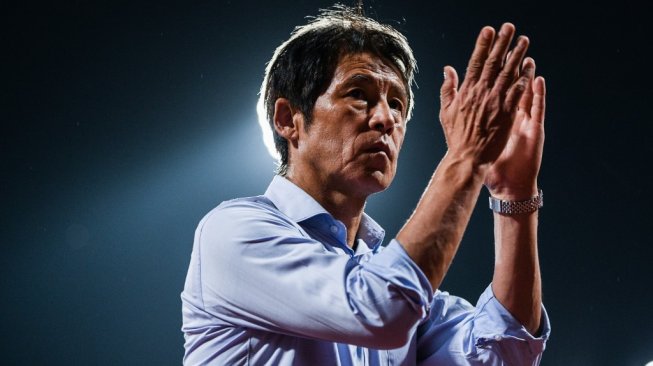 Pelatih Timnas Thailand, Akira Nishino. [CHALINEE THIRASUPA / AFP]