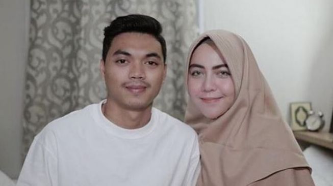 Ratu Rizky Nabila, istri bek Persija Jakarta Alfath Faathier. (Instagram/alfathfaathier)