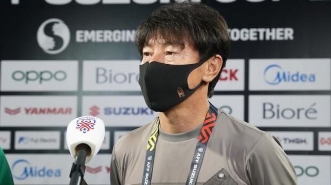 Pelatih kepala Timnas Indonesia, Shin Tae-yong. [Twitter resmi Piala AFF]