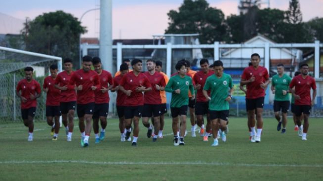 Tangkapan layar sejumlah penggawa Timnas Indonesia berlatih. (pssi.org)