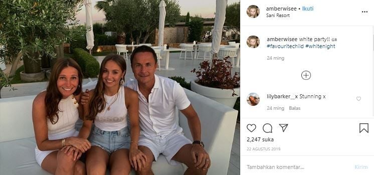 Putri Dennis Wise, Amber Wise. (Instagram/@amberwisee).