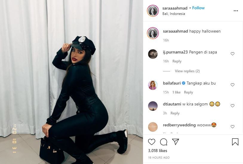 Potret Sarah Ahmad Almusaiteer saat merayakan Halloween. (Instagram/saraaaahmad)