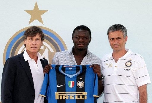 Sulley Muntari saat berseragam Inter Milan. (Emilio Andreoli / AFP)